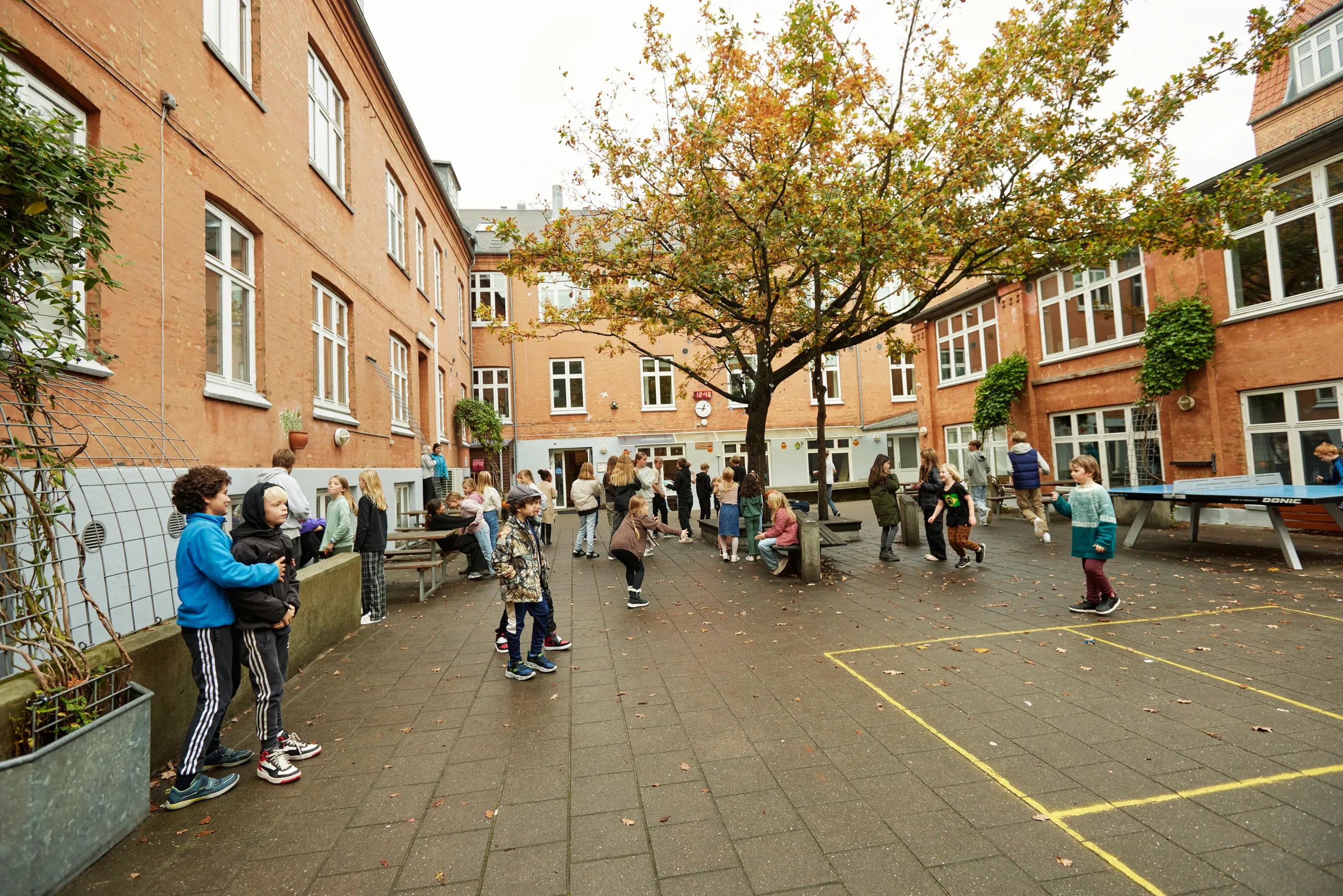 aktiv leg i skolegården